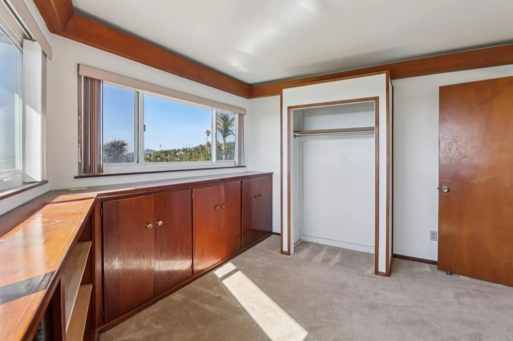 https://cdn.realtyfeed.com/cdn/127/306719047/d2beb88e653d5c213060b03a1474de55.webp