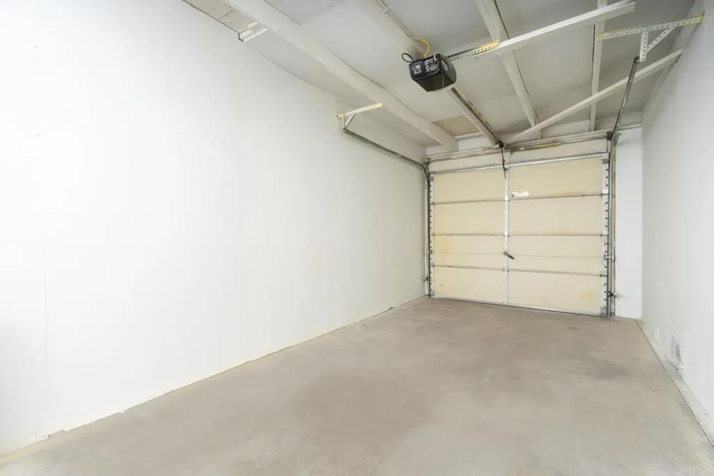 https://cdn.realtyfeed.com/cdn/127/306719082/4217e68d8f295b69bcdb66544132fd4b.webp