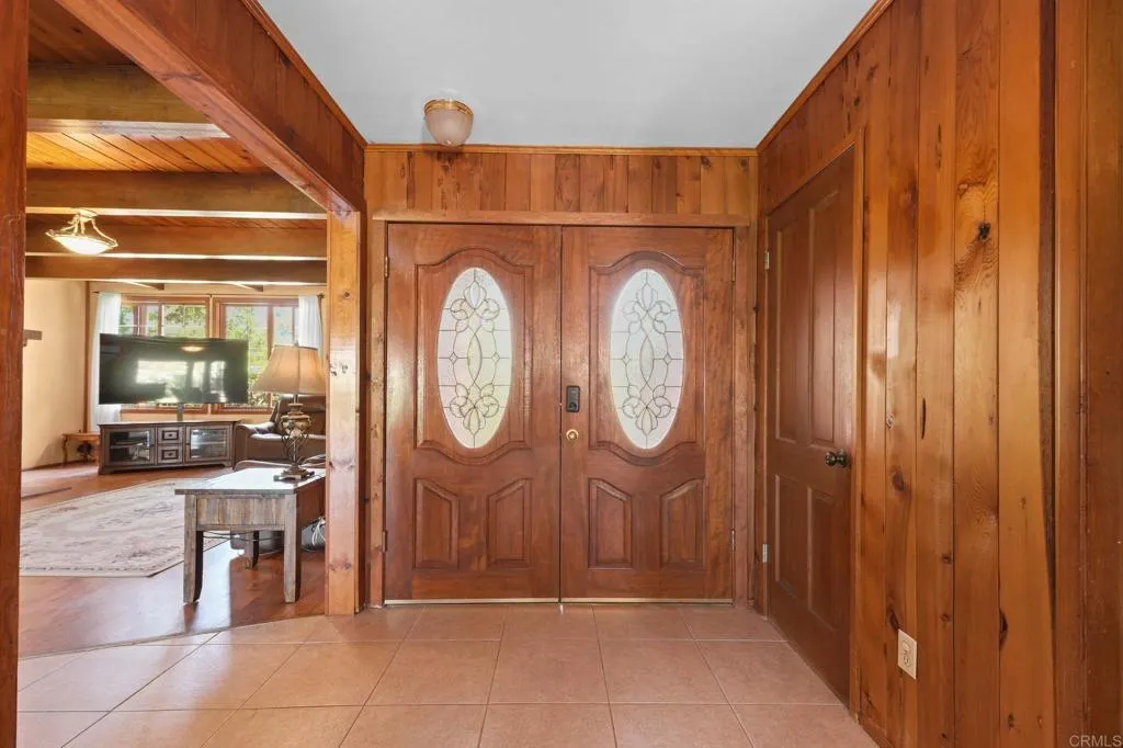 https://cdn.realtyfeed.com/cdn/127/306719083/664cd9ddf54bdcfcda74a4672d07c07e.webp
