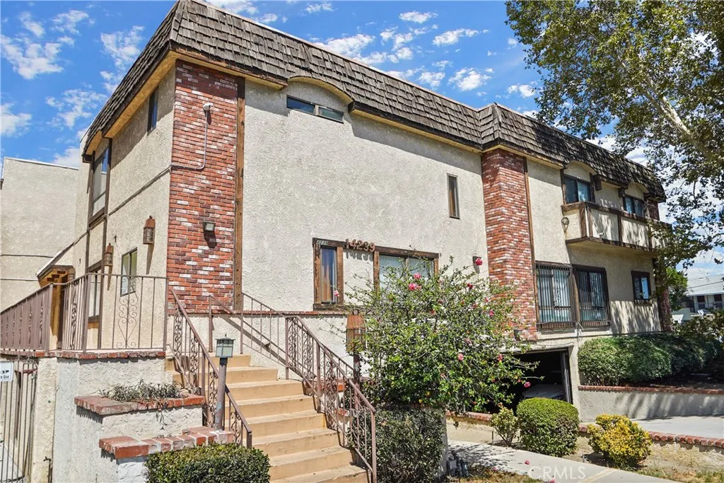 Van Nuys, CA 91405