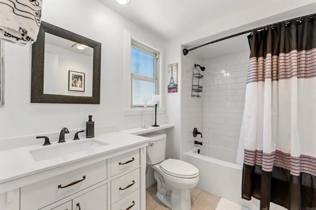 https://cdn.realtyfeed.com/cdn/127/306719090/01c447f788e1c047ec71f2a680e6c1eb.webp