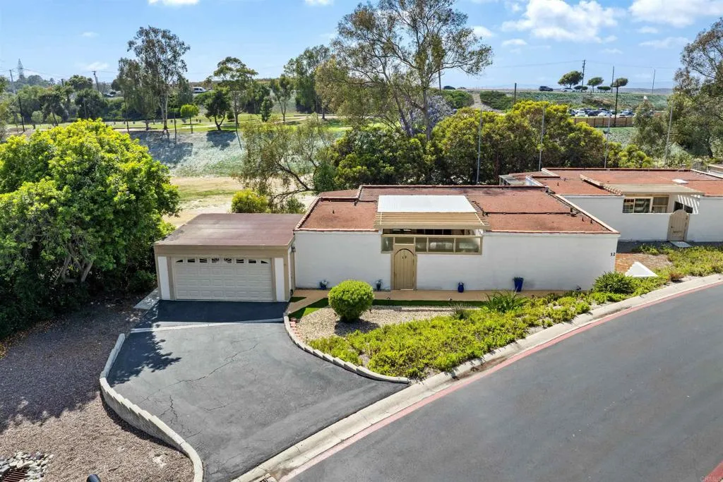 https://cdn.realtyfeed.com/cdn/127/306719090/0319c6777121793eace4db946bbaf7c8.webp