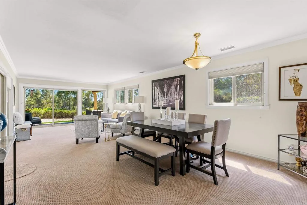 https://cdn.realtyfeed.com/cdn/127/306719090/5d07c620981e18946c92609498244201.webp