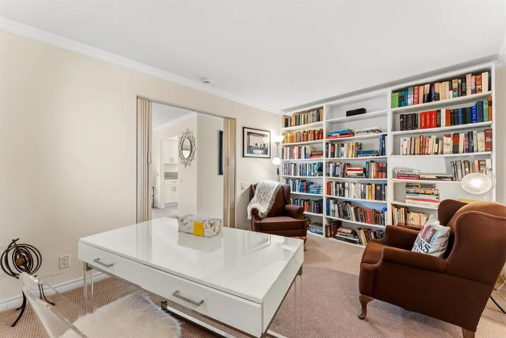 https://cdn.realtyfeed.com/cdn/127/306719090/a9bfbce3e56541326852c7396a213b33.webp