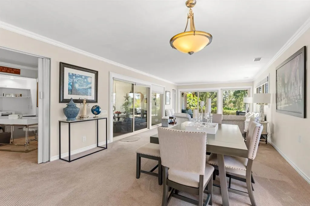https://cdn.realtyfeed.com/cdn/127/306719090/cfcb68291379d30c480c83db118835ee.webp