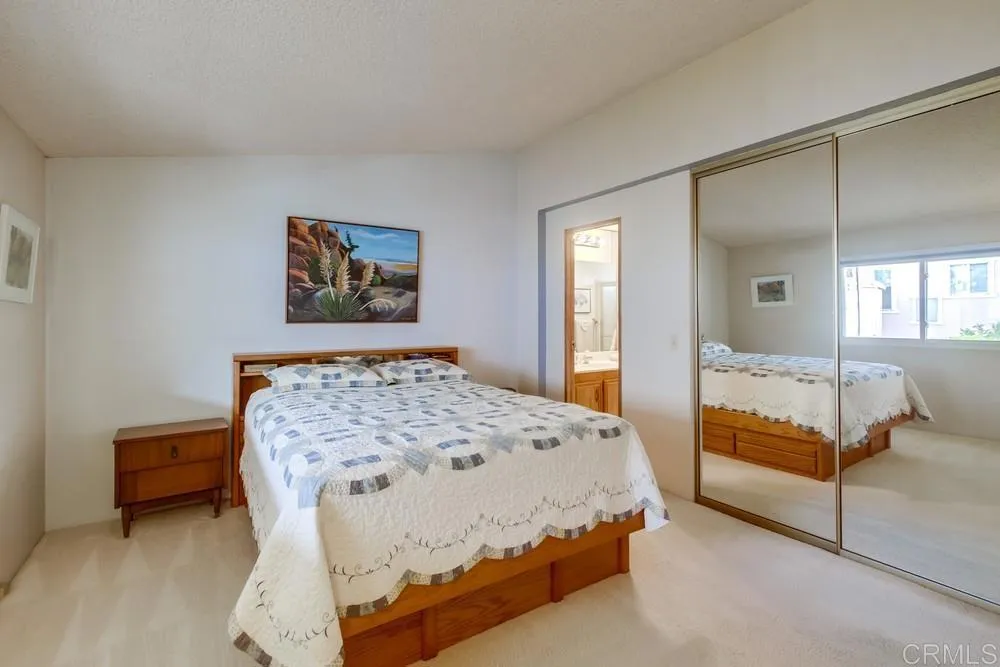 https://cdn.realtyfeed.com/cdn/127/306719111/0cc7faa0988394b32a75ff836af44434.webp