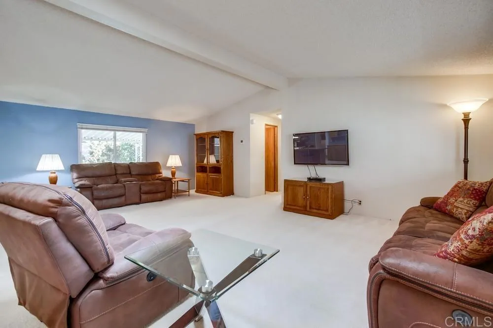https://cdn.realtyfeed.com/cdn/127/306719111/130657c892d24bf3664d6944c905a883.webp