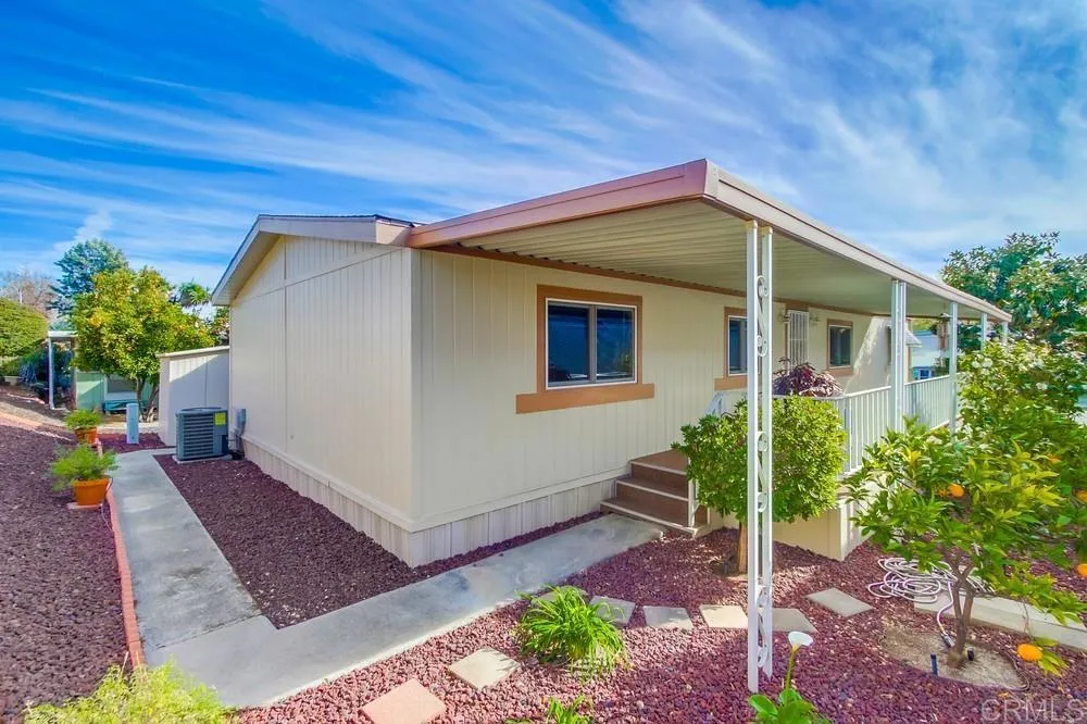 https://cdn.realtyfeed.com/cdn/127/306719111/1ca36b304c360daf31f3a26ef5c3d2e3.webp