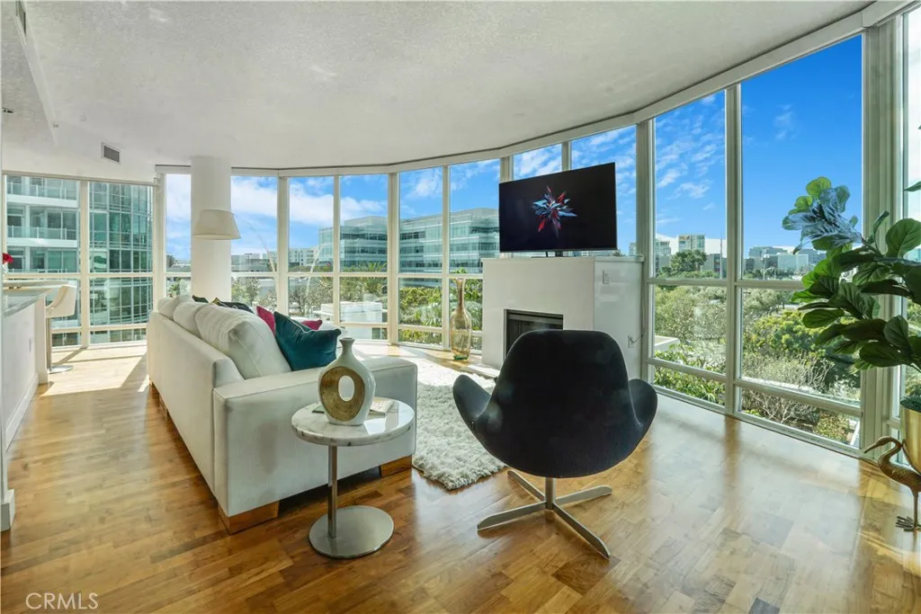 Irvine, CA 92612