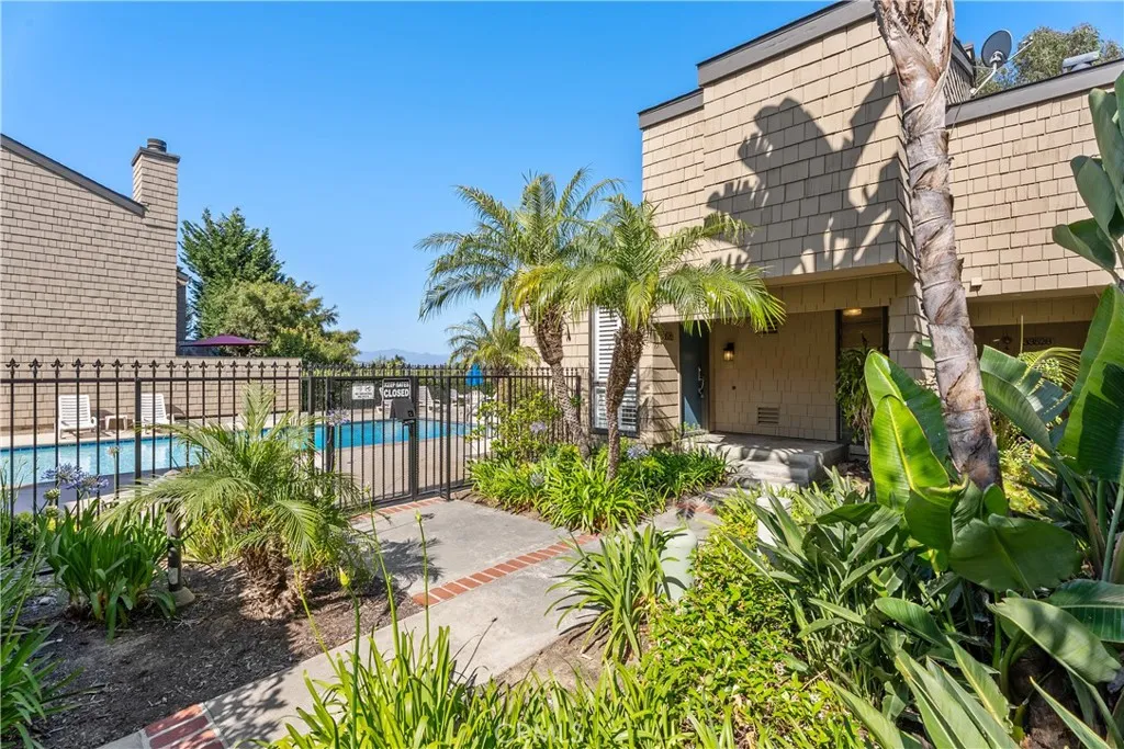 Dana Point, CA 92629