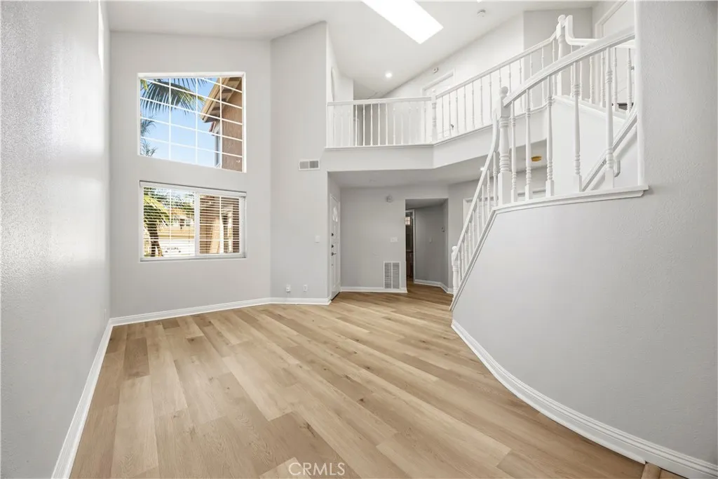 https://cdn.realtyfeed.com/cdn/127/306719191/1ed3210a61507b8af118005b4b1a03f2.webp