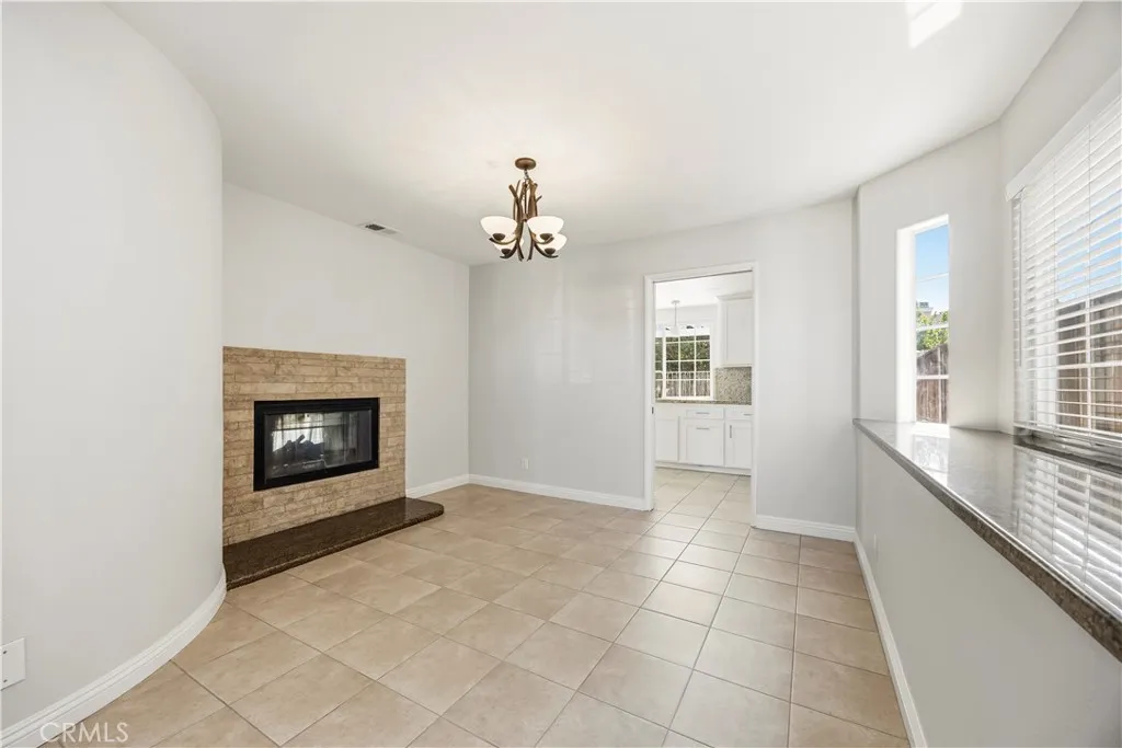 https://cdn.realtyfeed.com/cdn/127/306719191/2a5d27f082ca90c7ec9da5e513ab1e1a.webp