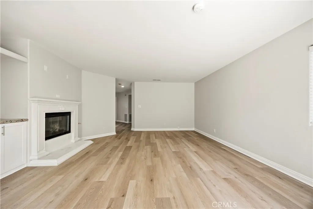 https://cdn.realtyfeed.com/cdn/127/306719191/39380518819378657a0452d5e2d96061.webp