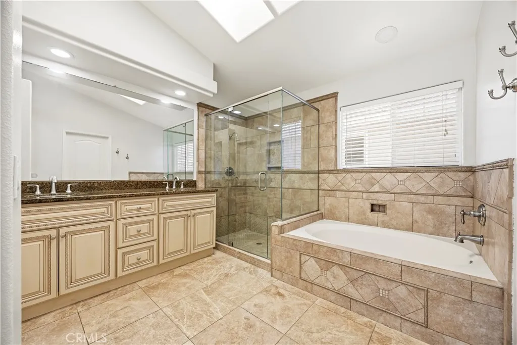 https://cdn.realtyfeed.com/cdn/127/306719191/5ac2fd1acfc4f47be5d238fb02736efa.webp
