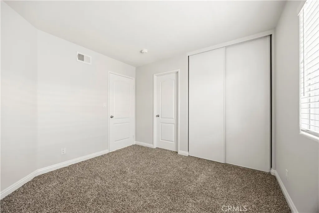 https://cdn.realtyfeed.com/cdn/127/306719191/6ceaa98afa74399e92d007a866fc1726.webp