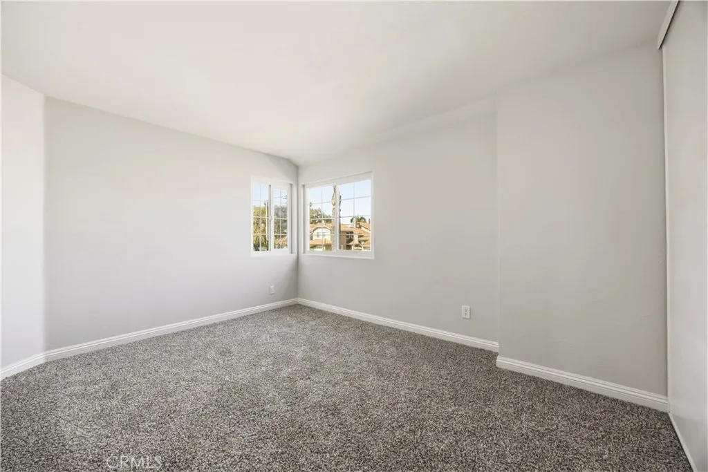 https://cdn.realtyfeed.com/cdn/127/306719191/b0e4c53f1edc0617d4ea29b8030618cb.webp