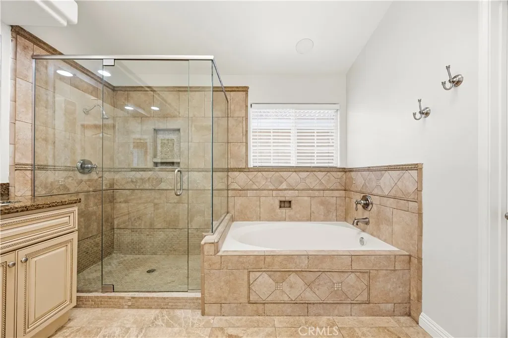 https://cdn.realtyfeed.com/cdn/127/306719191/dae7c1074d40fa98eca9711b050fb899.webp