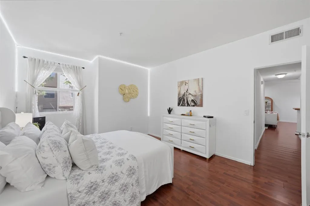 https://cdn.realtyfeed.com/cdn/127/306719196/0296d64ce2abe56ebcf46a75463dd68f.webp