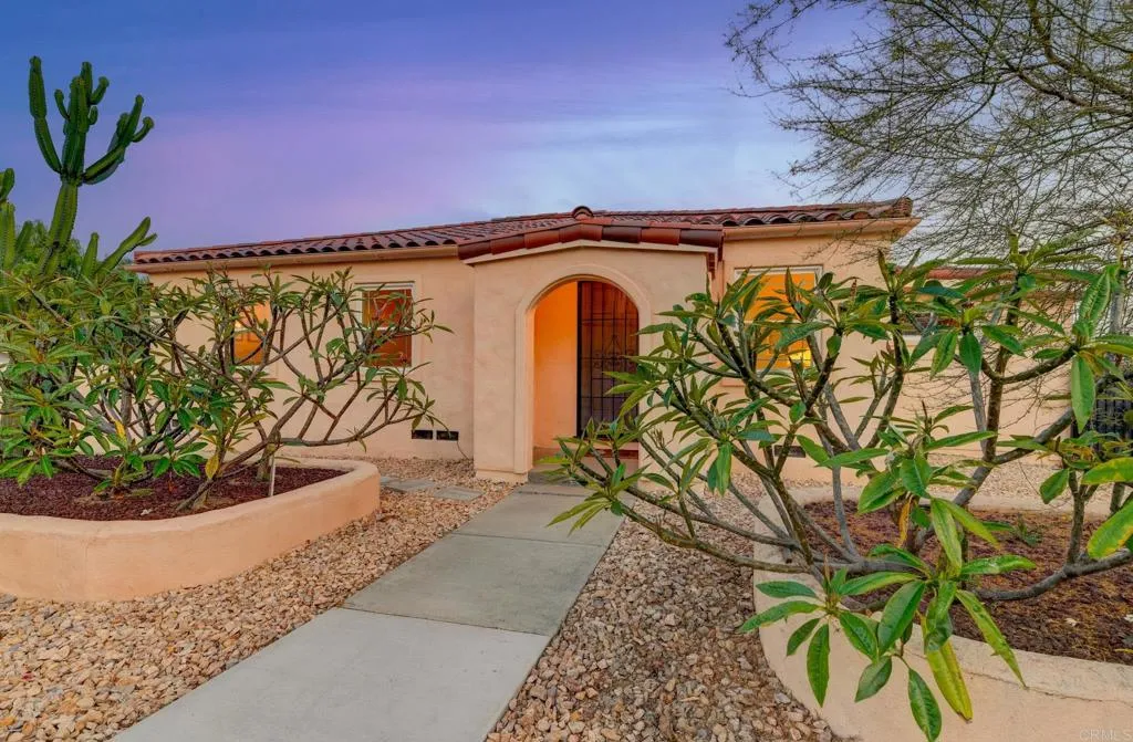 https://cdn.realtyfeed.com/cdn/127/306719200/176ddd60636c5ee264a61d0786c30ac4.webp