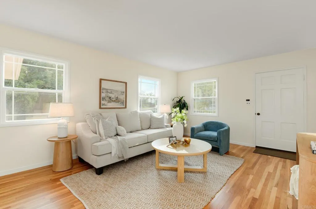 https://cdn.realtyfeed.com/cdn/127/306719200/467b7d3b3f5a6f90dbbb50d03ad7d1a5.webp