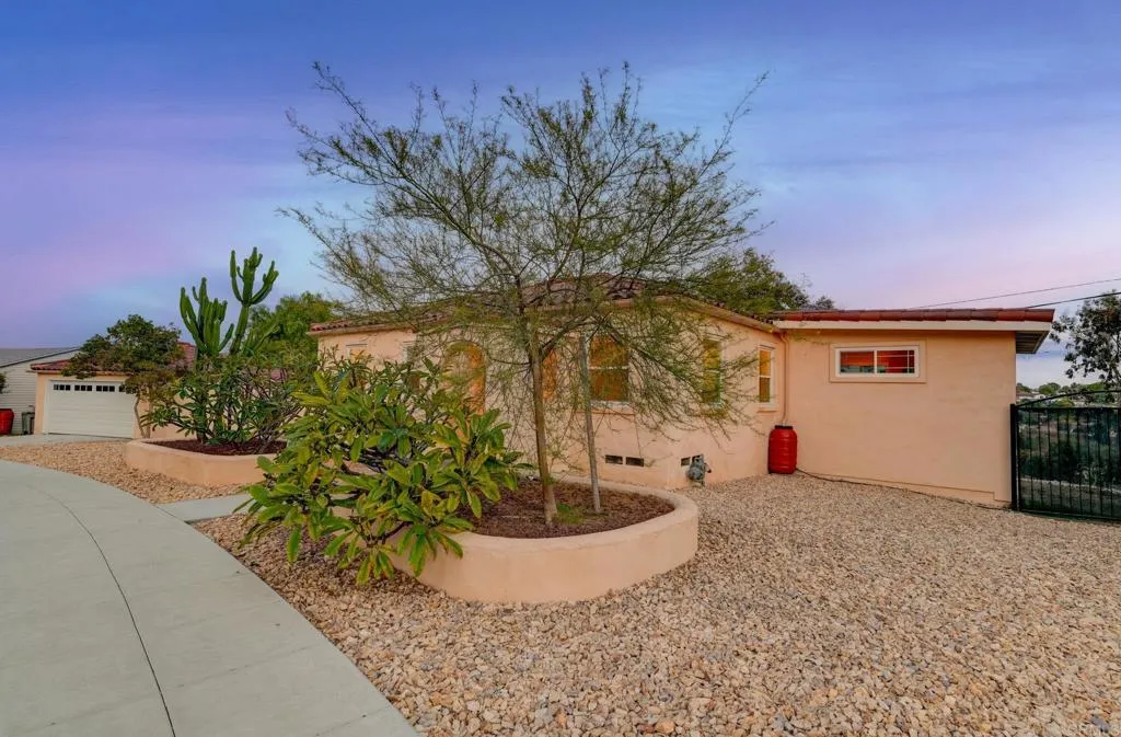 https://cdn.realtyfeed.com/cdn/127/306719200/7f067572fb55c281d563ed3a2adbf1f0.webp