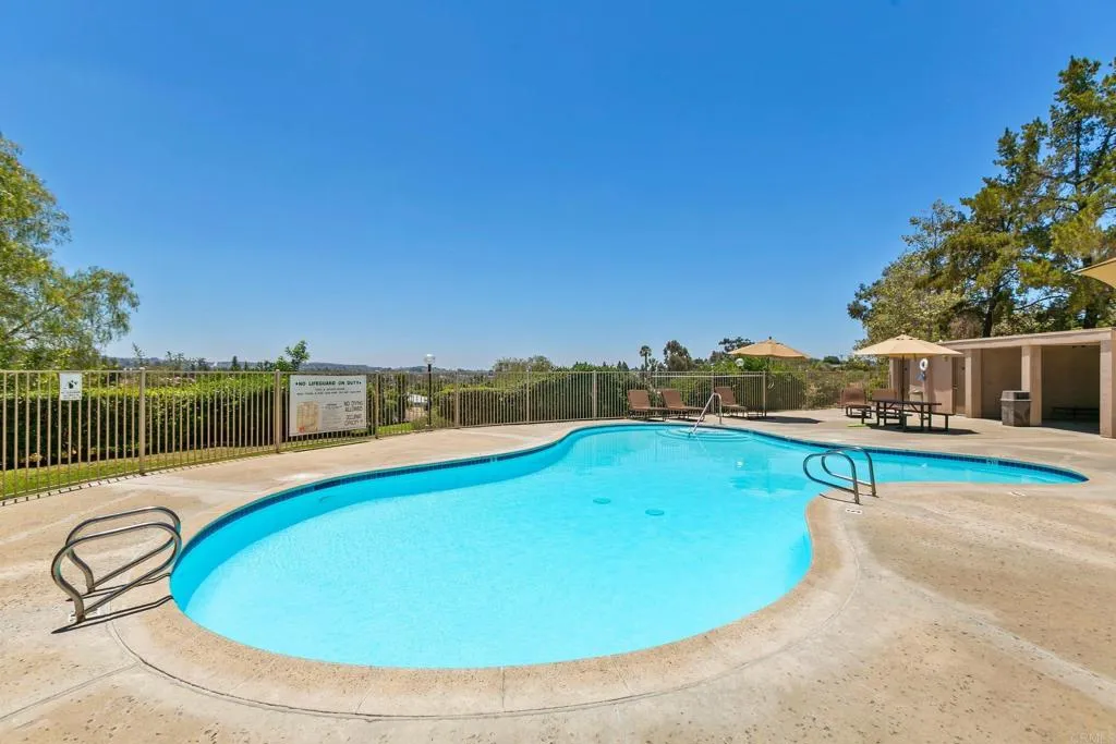 https://cdn.realtyfeed.com/cdn/127/306719208/0a220de5b8d374aac81afb1ab6b4e158.webp