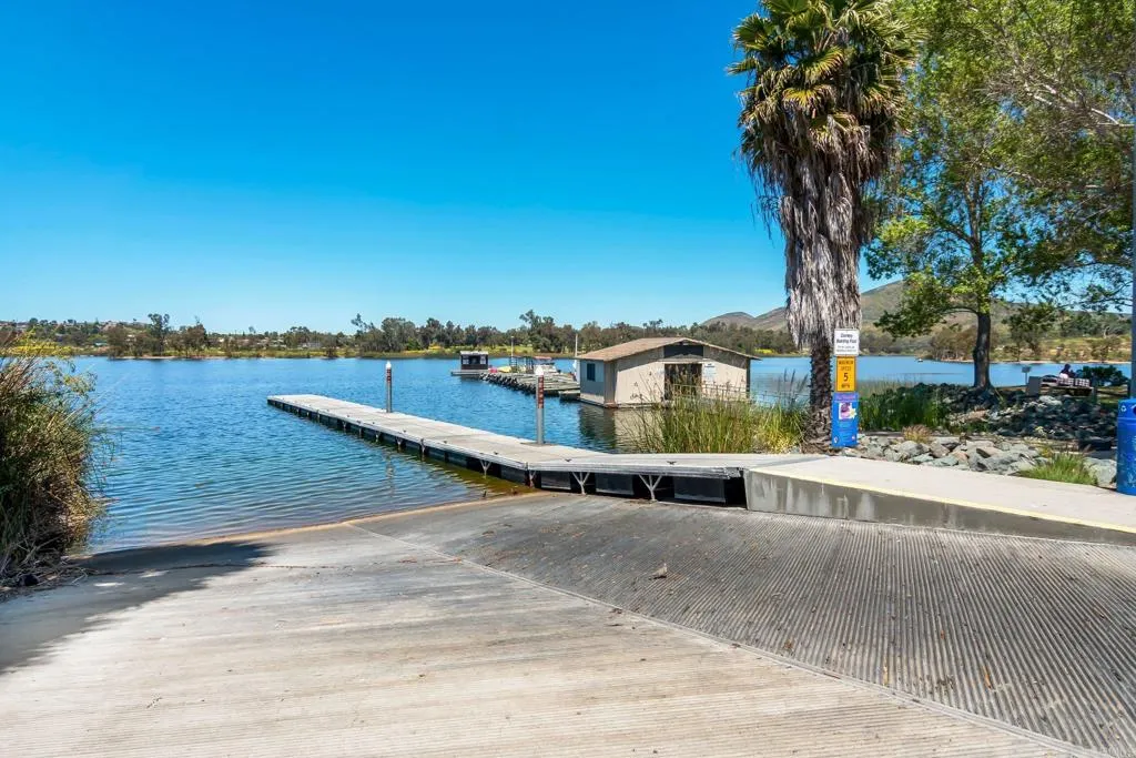 https://cdn.realtyfeed.com/cdn/127/306719208/180f493f689f36ea464654c2fe4a682f.webp