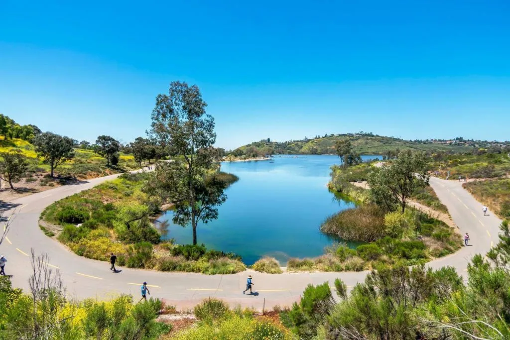 https://cdn.realtyfeed.com/cdn/127/306719208/1ac0f42e4d0b6f35b256d1fb71b6bed0.webp