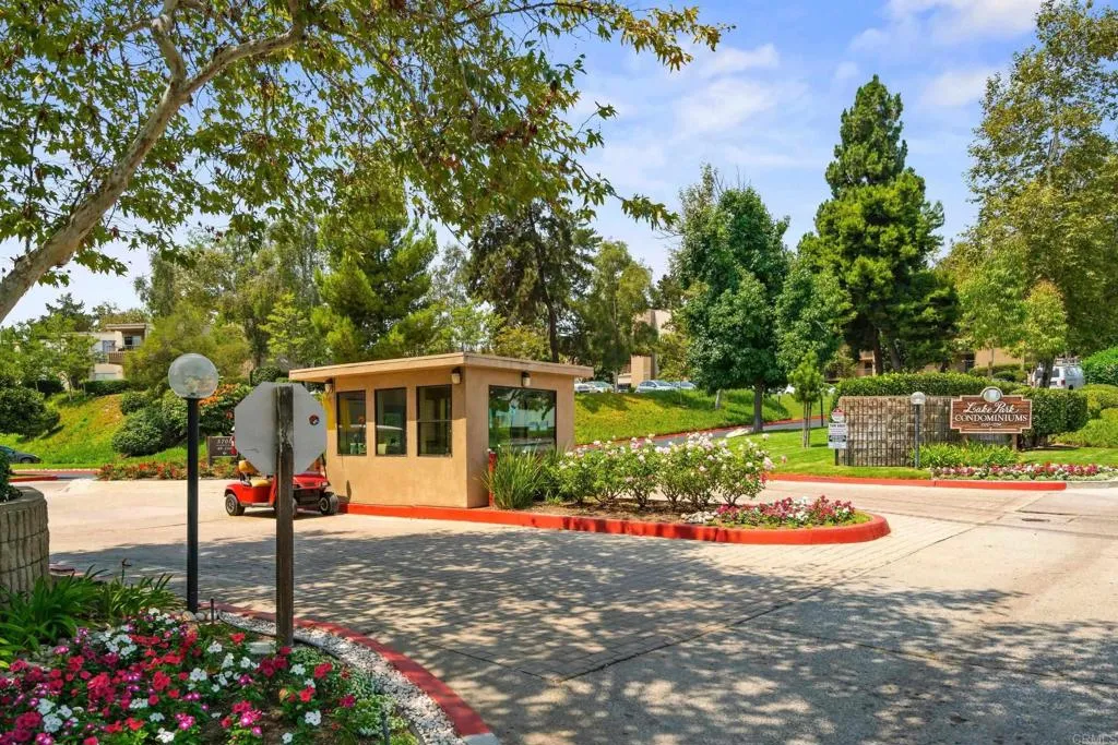 https://cdn.realtyfeed.com/cdn/127/306719208/53a6145fa739812281ab64fe8cb8474b.webp