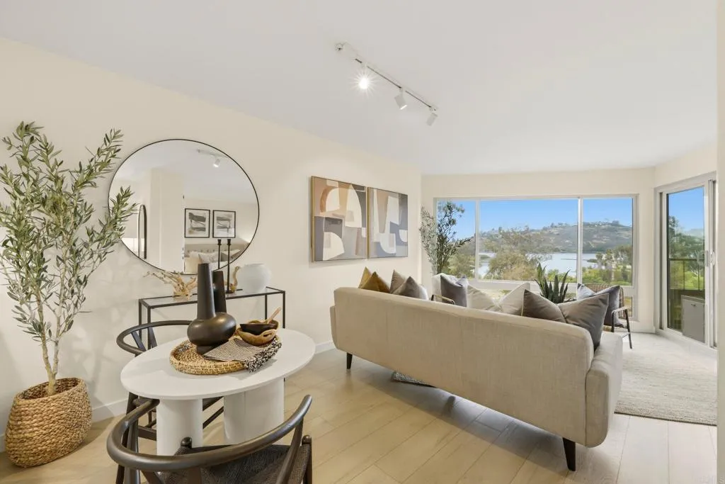 https://cdn.realtyfeed.com/cdn/127/306719208/f764201168024d4c01ed307d12f11764.webp