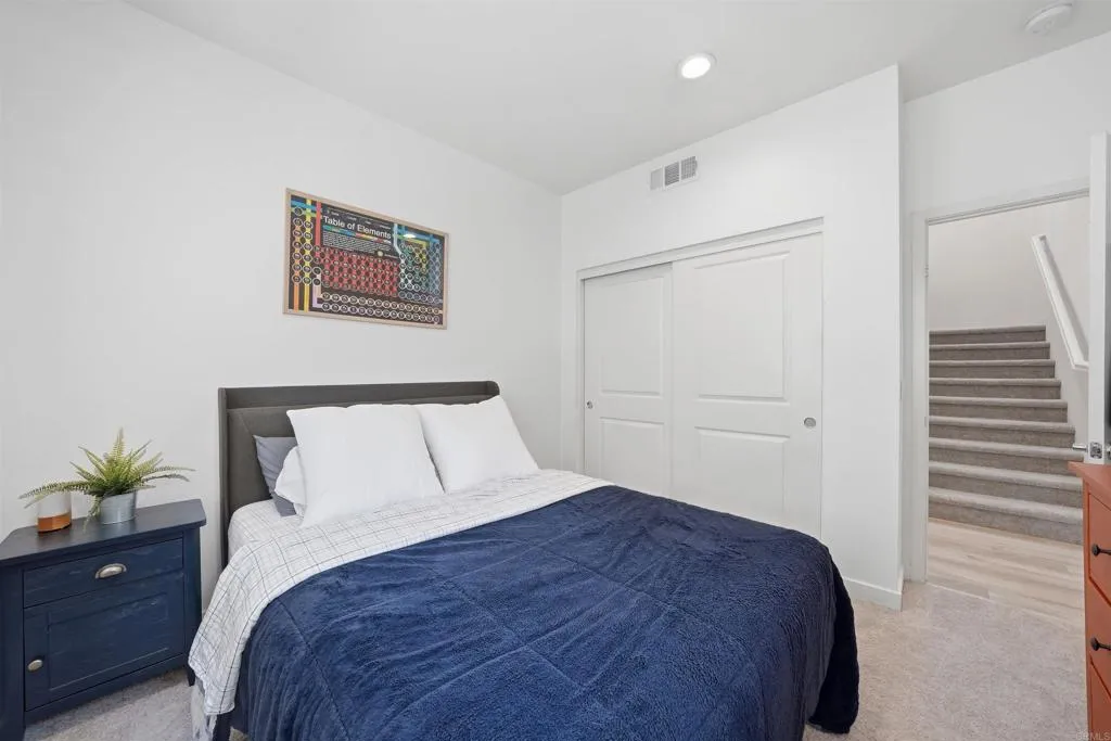 https://cdn.realtyfeed.com/cdn/127/306719234/012d778da64c9dca46cf5da0d54181a4.webp