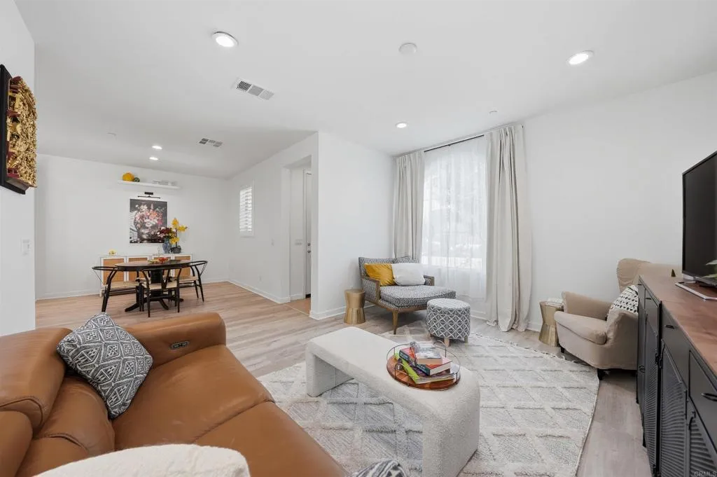 https://cdn.realtyfeed.com/cdn/127/306719234/c6073c3fe511e171aa7420921a2aad78.webp