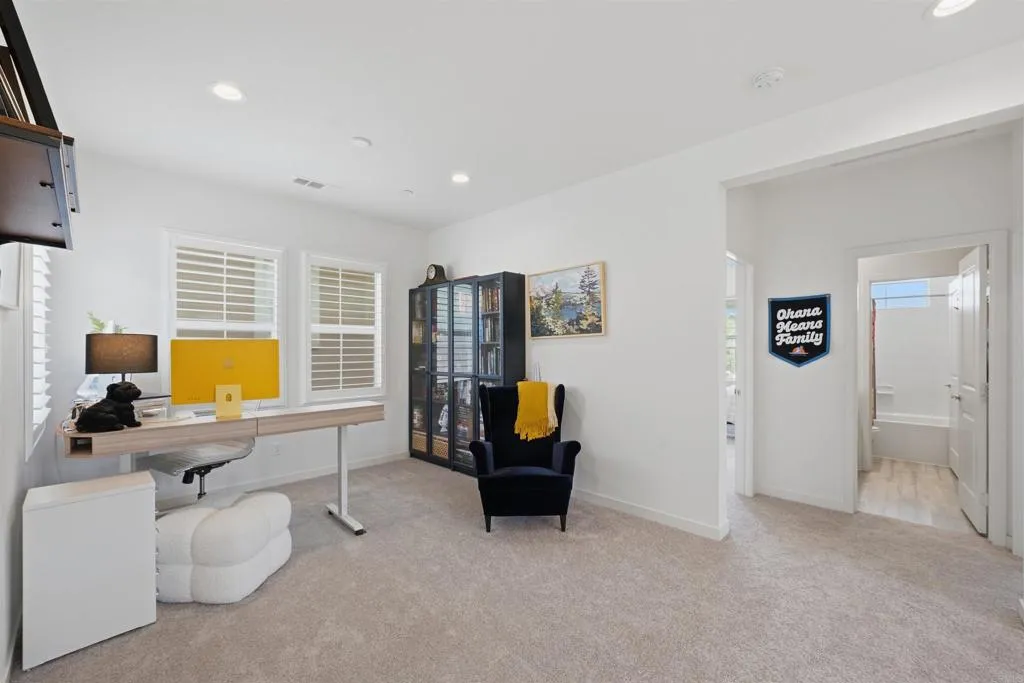 https://cdn.realtyfeed.com/cdn/127/306719234/cccadb23a1b614fc4b8b64fea02616f4.webp