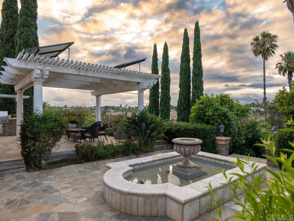https://cdn.realtyfeed.com/cdn/127/306719237/3b3d08b9ecf009e3b790b192439b686e.webp