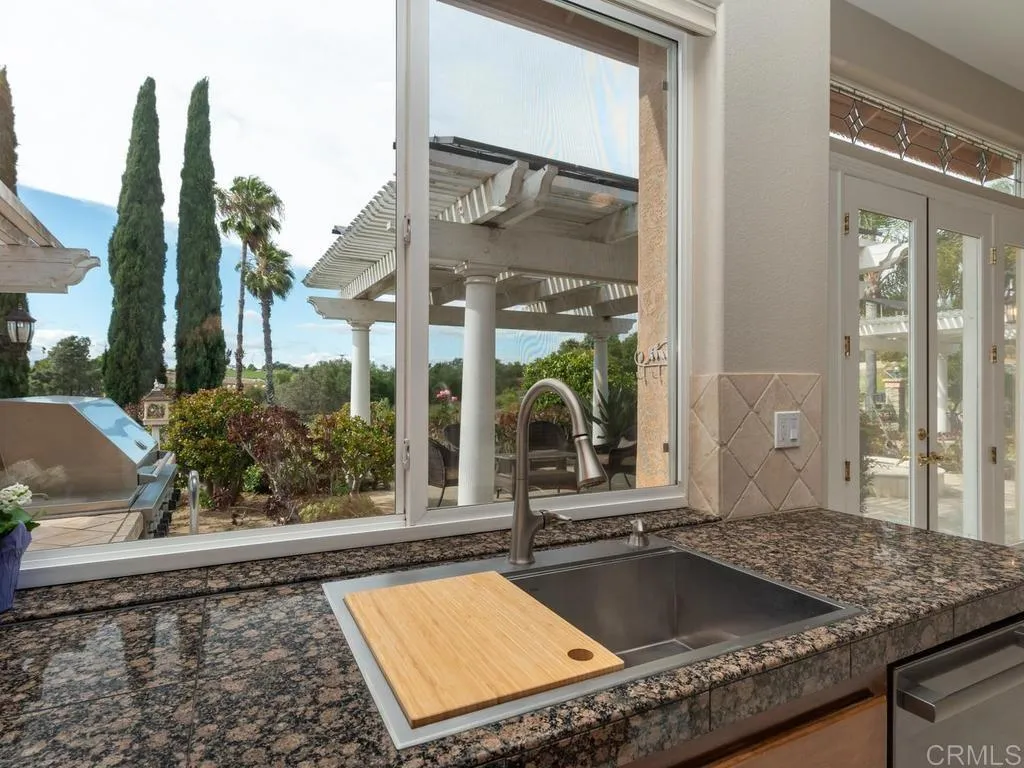 https://cdn.realtyfeed.com/cdn/127/306719237/766ef7586c132cc5afb1bf19f0df22aa.webp