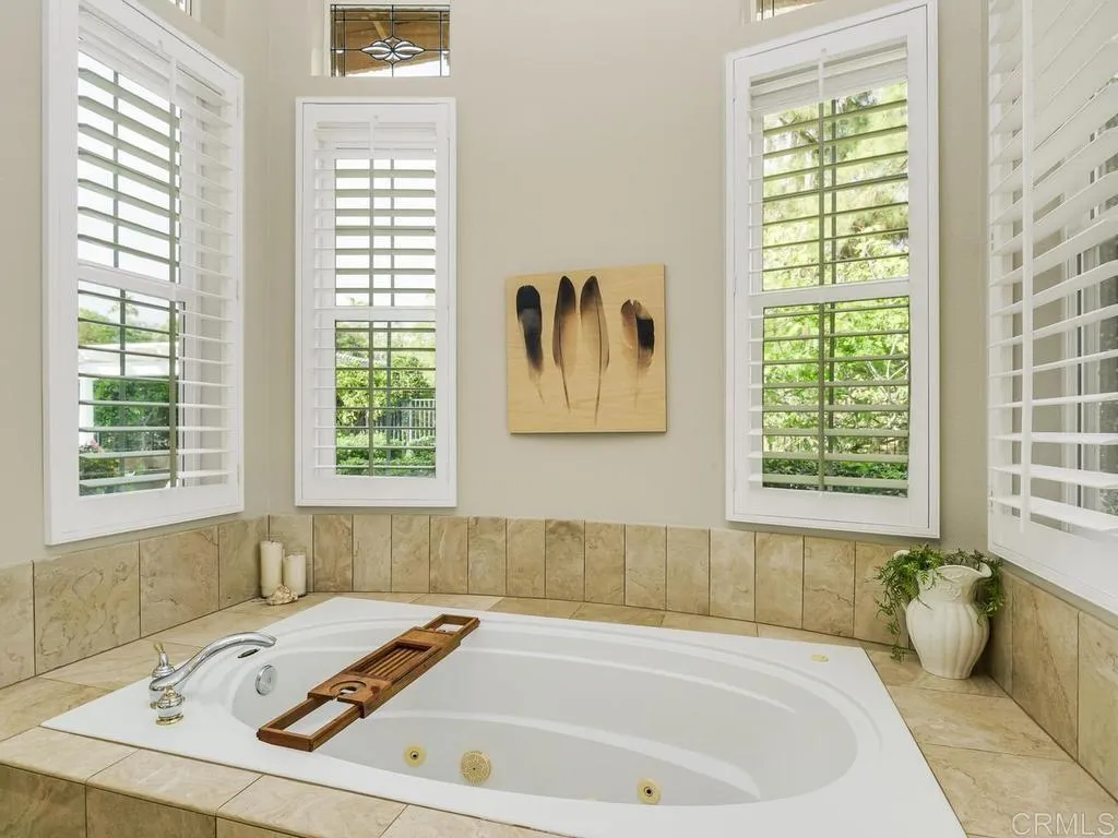 https://cdn.realtyfeed.com/cdn/127/306719237/b58e2eb3df54521152bd6a4ab3f4cd05.webp
