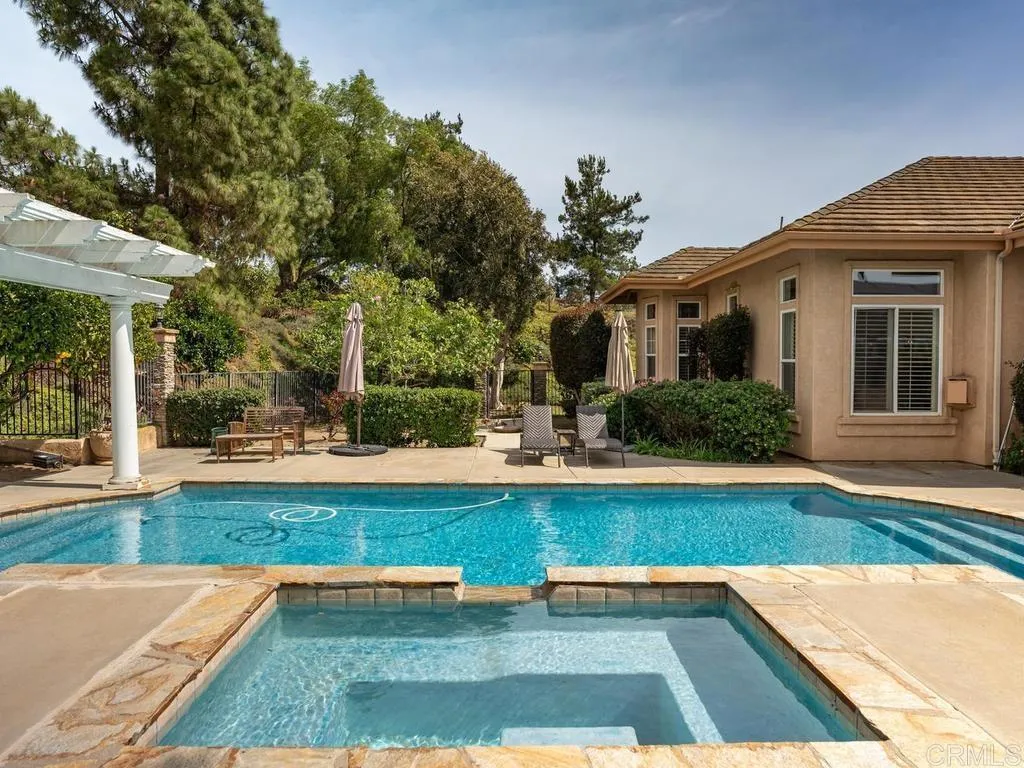 https://cdn.realtyfeed.com/cdn/127/306719237/d43e7b83bd4d9aa1239efe69edc28081.webp