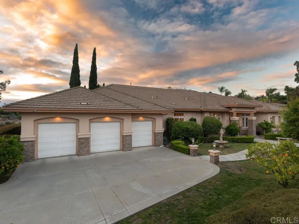 https://cdn.realtyfeed.com/cdn/127/306719237/f4b1ed8d02c0acb8ce6a82bd0692b4c5.webp
