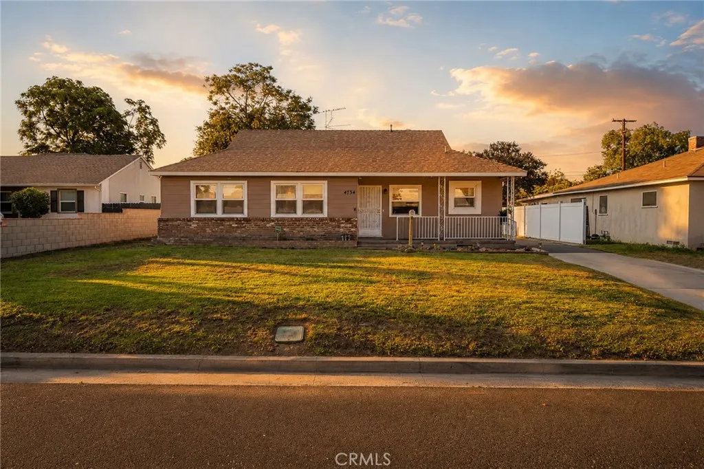 Riverside, CA 92504