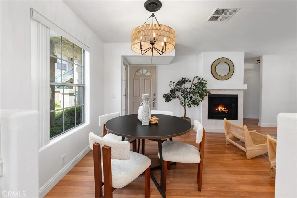 Photo #2: SW26104279 Listing: Photo #2