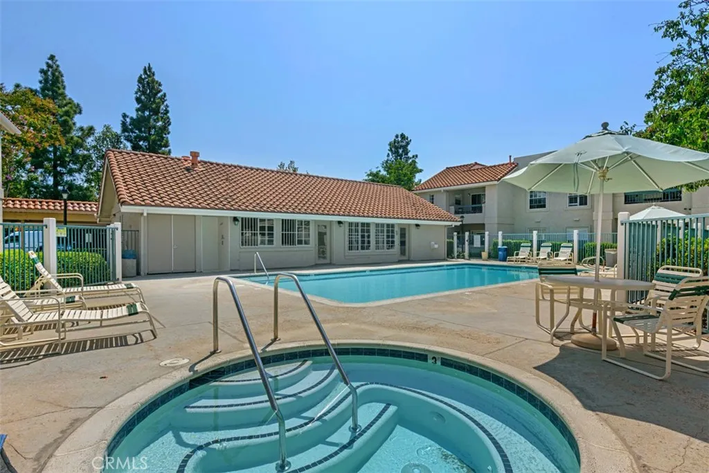 Photo #32: SW26104279 Listing: Photo #32