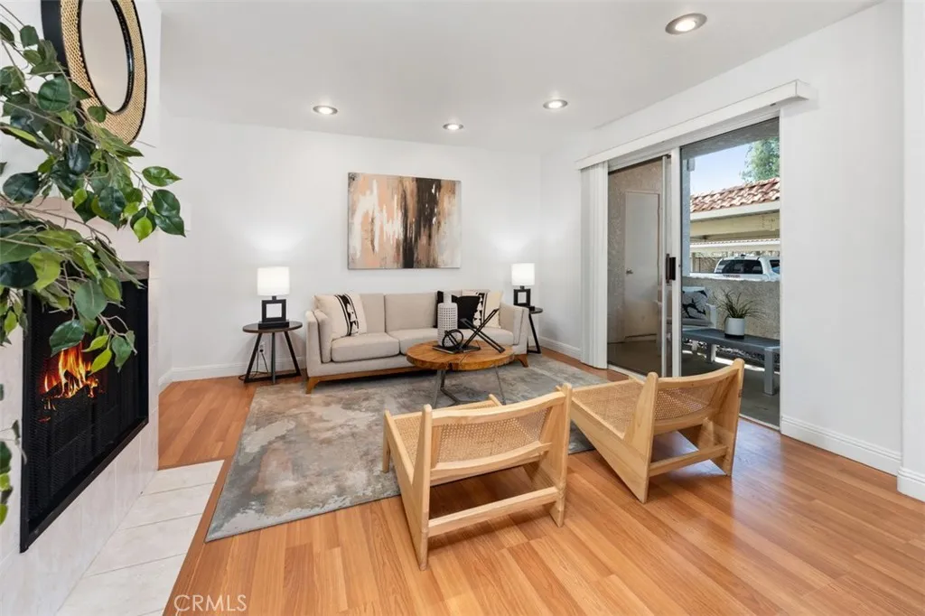 Photo #11: SW26104279 Listing: Photo #11