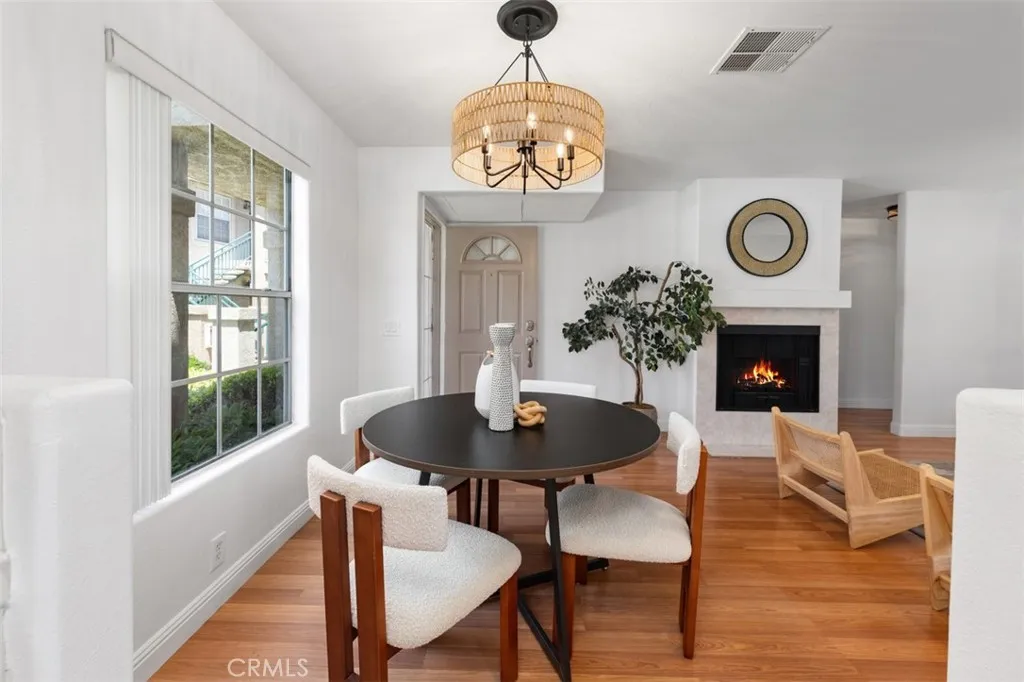 Photo #2: SW26104279 Listing: Photo #2