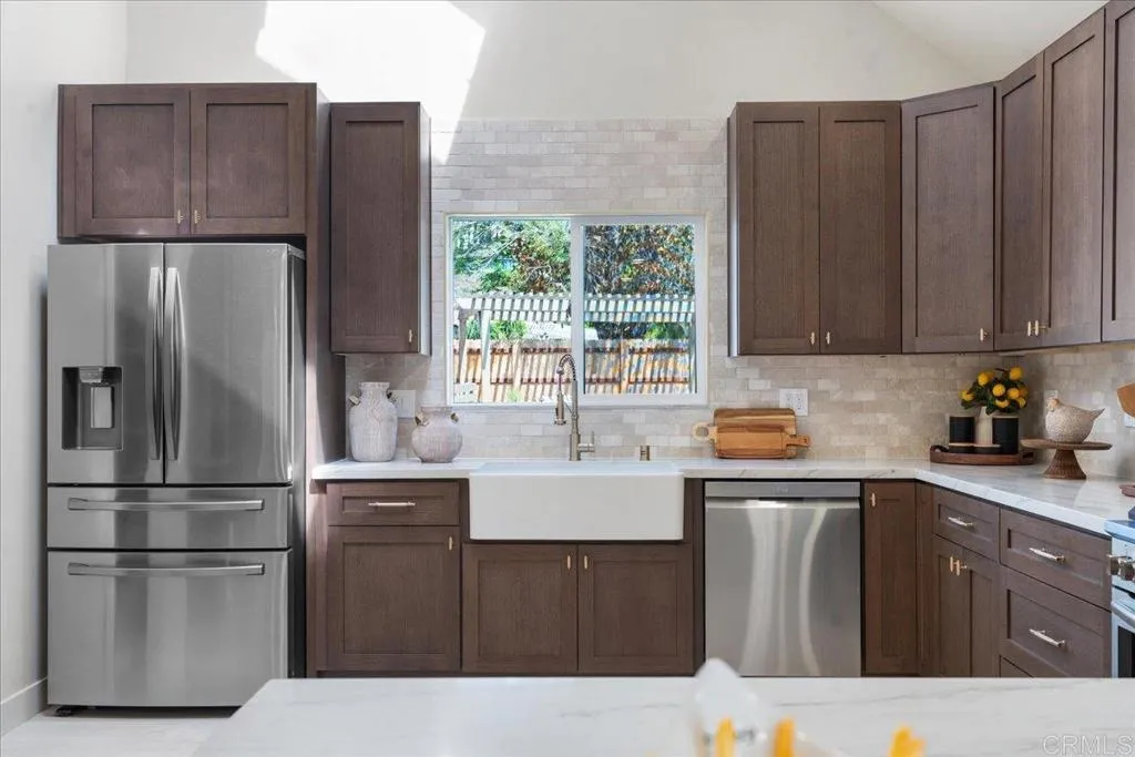 https://cdn.realtyfeed.com/cdn/127/306719262/f593d6d0993b615b53d6518f4d3402f0.webp