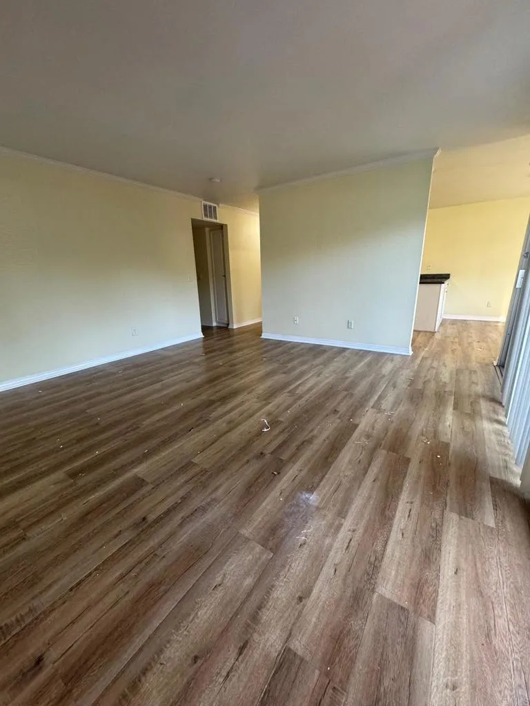 https://cdn.realtyfeed.com/cdn/127/306719267/463f9b91123b8d22317ab875893cbad6.webp