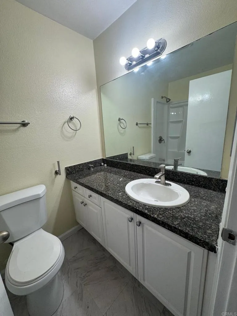 https://cdn.realtyfeed.com/cdn/127/306719267/e5c8d3a2376cbcd777d8059ccd626fc1.webp