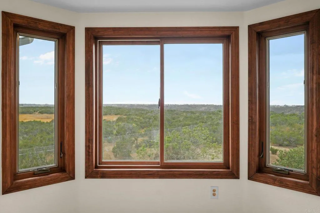 Photo #21: PTP2603731 Listing: Photo #21