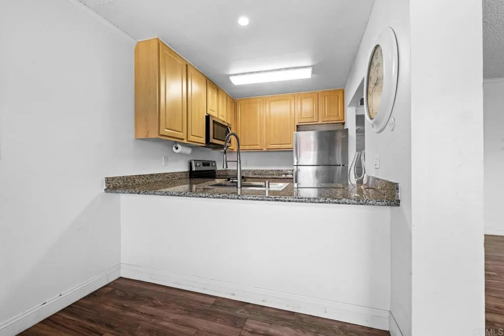 Photo #8: PTP2603732 Listing: Photo #8