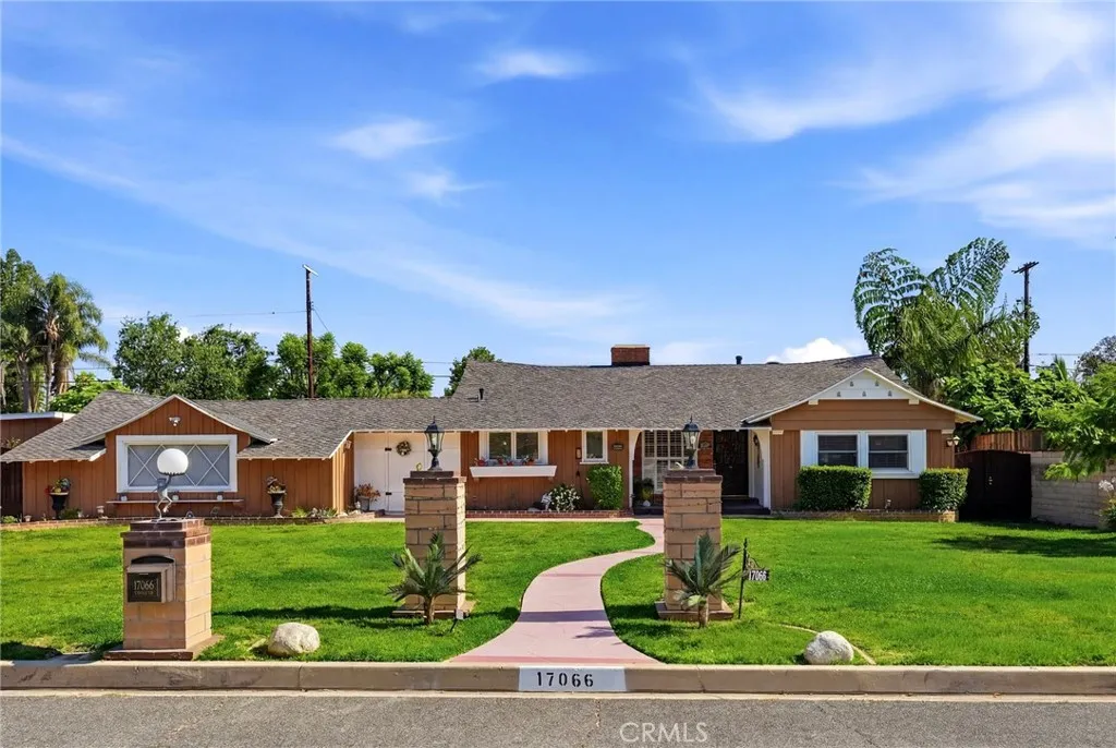 Sherwood Forest, CA 91325