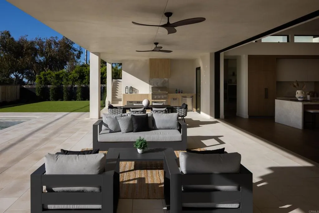 https://cdn.realtyfeed.com/cdn/127/306719362/e4d2fc7ad203dc8fa83aee768c0ccbc8.webp